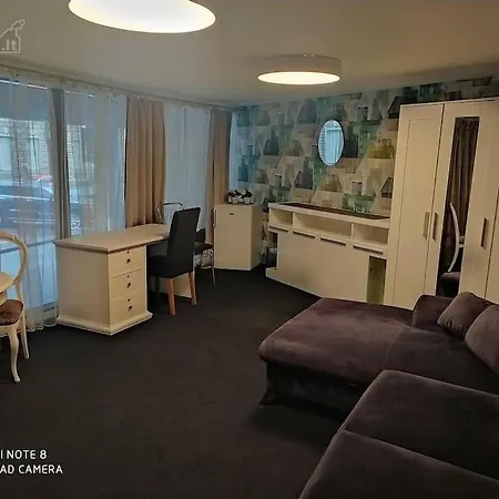 Cozy In Prestigious Glass Tower Kaunas